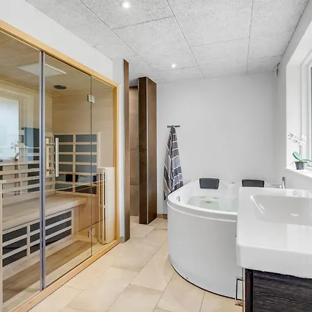 Preciosa Casa En Blåvand Con Sauna *